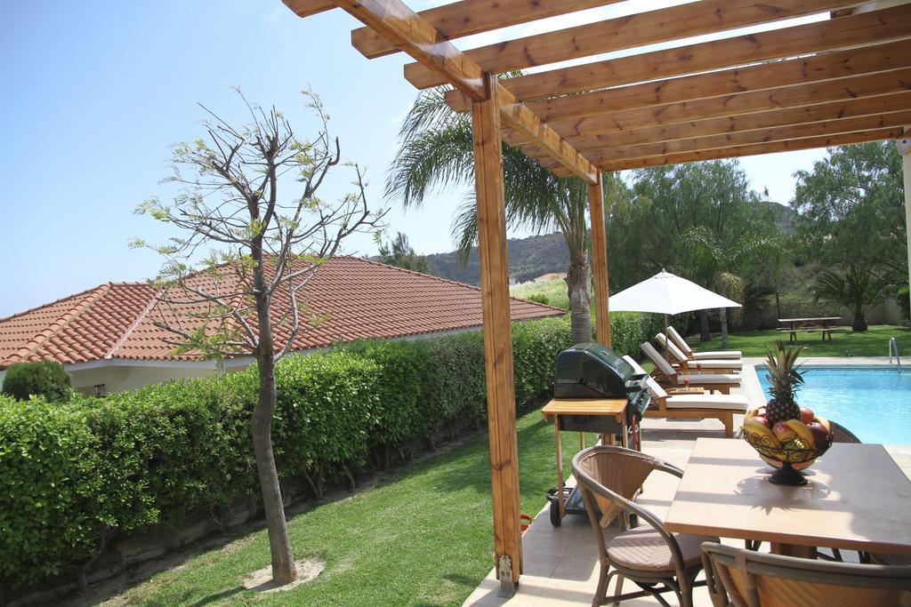Eve Pissouri Rozaki Villa Kamer foto