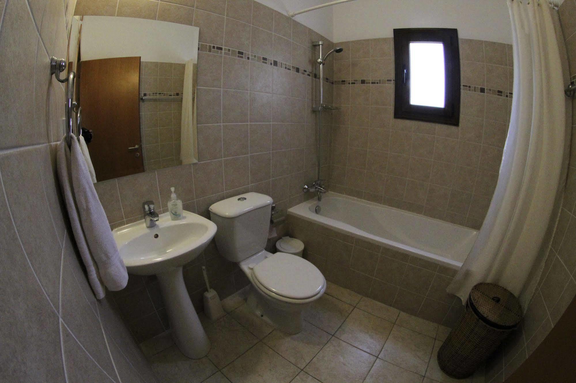 Eve Pissouri Rozaki Villa Buitenkant foto