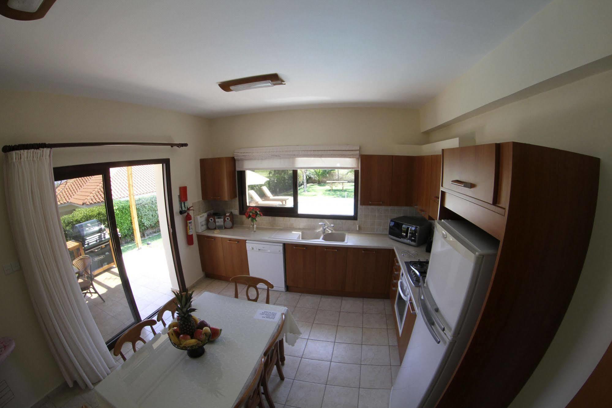 Eve Pissouri Rozaki Villa Buitenkant foto